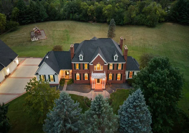 4th image of 4650 Neal Ave N, Stillwater, MN 55082 | MLS# 7116415