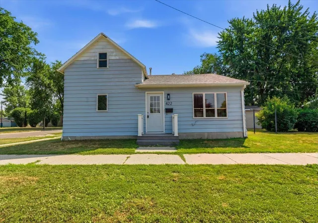 1st image of 422 2nd St N, Wahpeton, ND 58075 | MLS# 7116424