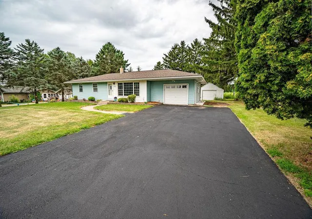 25th image of 1205 Debra St, Ellsworth, WI 54011 | MLS# 7116427