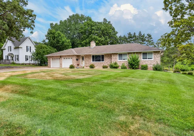 2nd image of 504 4th Ave S, Princeton, MN 55371 | MLS# 7116428