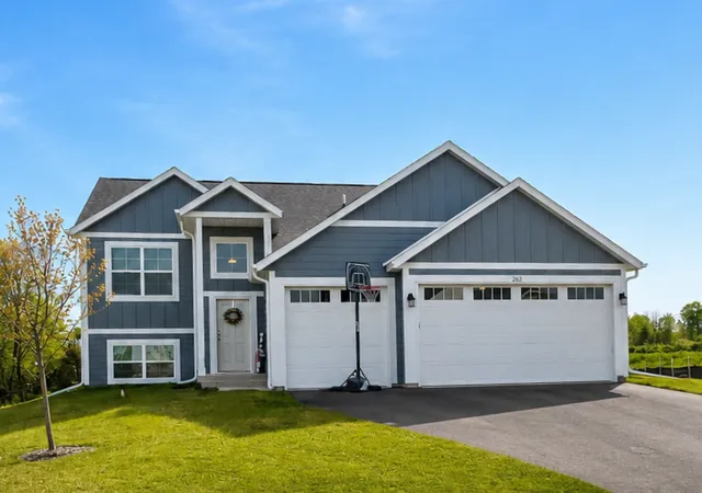 1st image of 2615 Ivan Ave Ne, Saint Michael, MN 55376 | MLS# 7116437