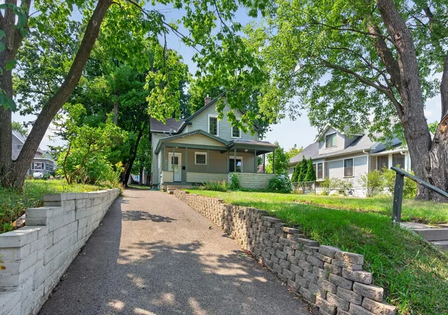 Photo 3 of Sale Pending at 663 Smith Ave S, Saint Paul, MN 55107 | MLS# 7116441 | Listing updated on 2026-10-09