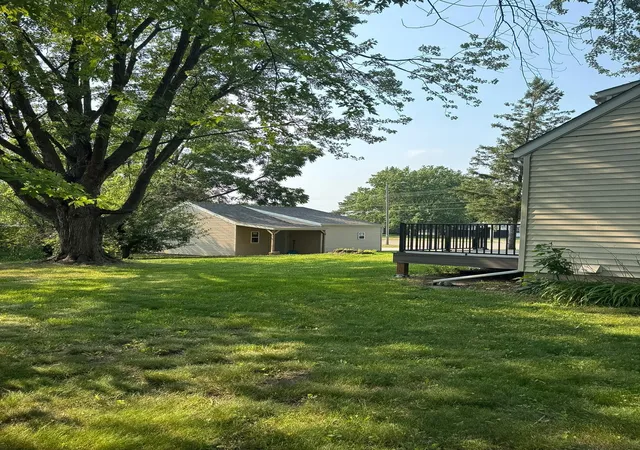 Photo 3 of Single family home for sale at 1904 7th Street Sw, Willmar, MN 56201 | MLS# 7116455 | Listing updated on 2026-09-22