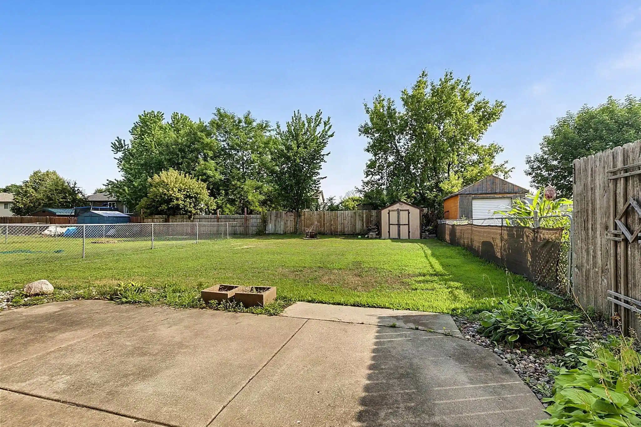 Listing Photo 2 - Condo for sale in 6089 Mill Run Rd located at 6089 Mill Run Rd, Monticello, MN 55362 - Unit 6089 Ml Run Rd