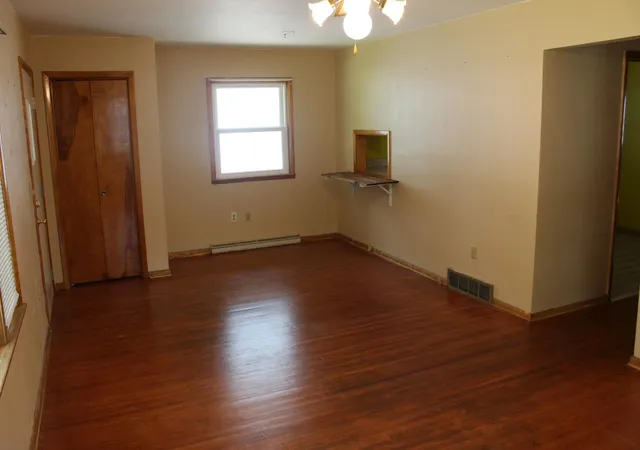 Photo 2 of Sale Pending at 114 Fairfax St, Winona, MN 55987 | MLS# 7116471 | Listing updated on 2026-07-30