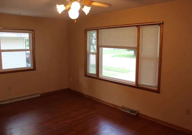 Photo 2 of Sale Pending at 114 Fairfax St, Winona, MN 55987 | MLS# 7116471 | Listing updated on 2026-07-30