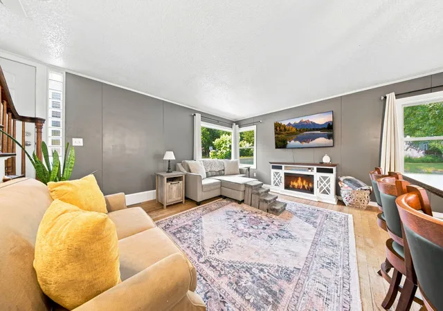 Photo 3 of Single family home for sale at 501 Oak St W, Frederic, WI 54837 | MLS# 7116484 | Listing updated on 2026-09-22