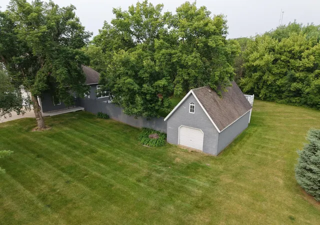 Photo 3 of Single family home for sale at 701 3rd Avenue NE, Roseau, MN 56751 | MLS# 7116486 | Listing updated on 2026-09-01