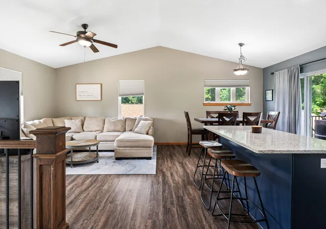 Photo 2 of Single family home for sale at 306 Haralson Ln, La Crescent, MN 55947 | MLS# 7116510 | Listing updated on 2026-08-04