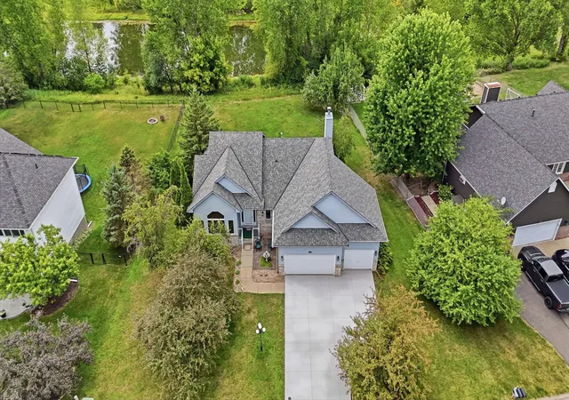 Photo 3 of Single family home for sale at 4852 Hillvale Ave N, Saint Paul, MN 55128 | MLS# 7116532 | Listing updated on 2026-09-06
