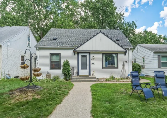 Photo 2 of Sale Pending at 5252 Washburn Ave N, Minneapolis, MN 55430 | MLS# 7116556 | Listing updated on 2026-08-20