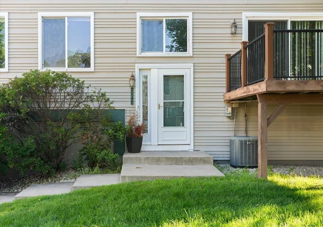 Photo 4 of Single family home for sale at 2640 Shenandoah Ln N, Minneapolis, MN 55447 | MLS# 7116569 | Listing updated on 2026-08-18