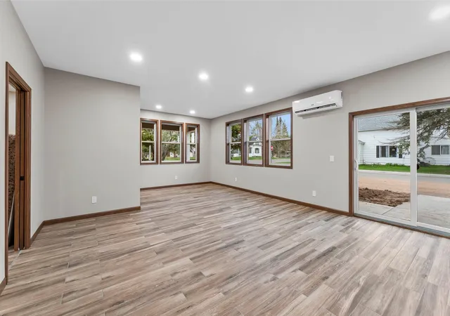 Photo 3 of Single family home for sale at 532 Old Military Rd, Sandstone, MN 55072 | MLS# 7116570 | Listing updated on 2026-07-28