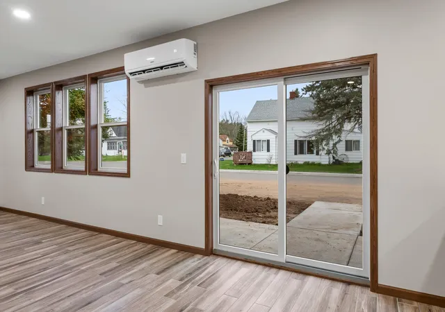 Photo 4 of Single family home for sale at 532 Old Military Rd, Sandstone, MN 55072 | MLS# 7116570 | Listing updated on 2026-07-28