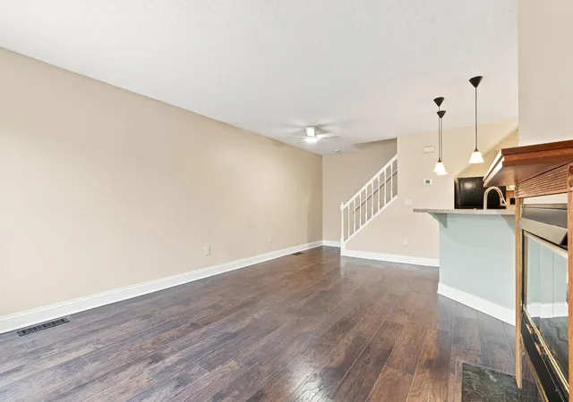 Photo 3 of Single family home for sale at 1770 Donegal Dr #10, Saint Paul, MN 55125 | MLS# 7116576 | Listing updated on 2026-08-26