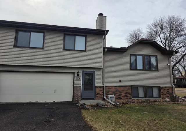 Photo 3 of Single family home for sale at 8792 N Maplebrook Cir #8792, Minneapolis, MN 55445 | MLS# 7116585 | Listing updated on 2026-07-28