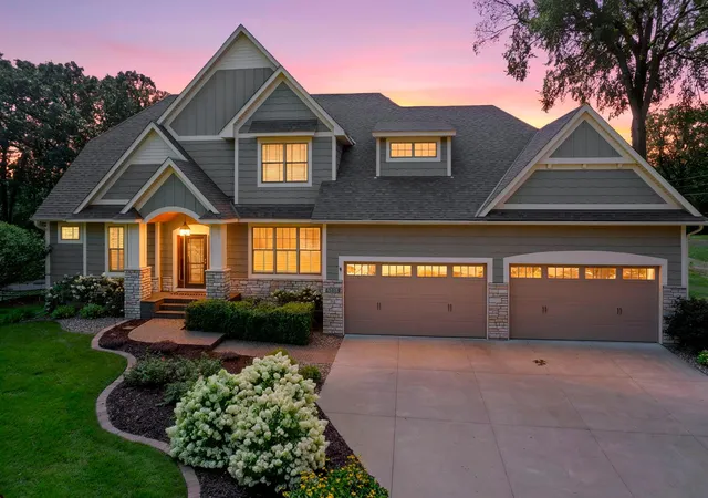 1st image of 15413 Robinwood Dr, Minnetonka, MN 55345 | MLS# 7116608