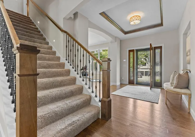 4th image of 15413 Robinwood Dr, Minnetonka, MN 55345 | MLS# 7116608