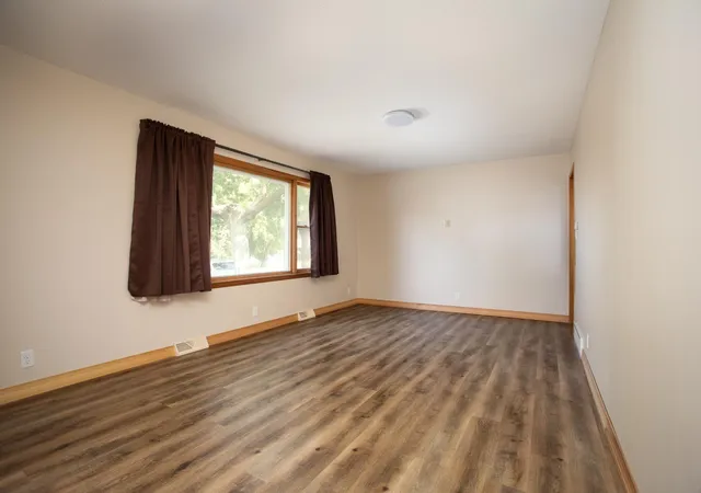 2nd image of 407 Fillmore St, Alexandria, MN 56308 | MLS# 7116626