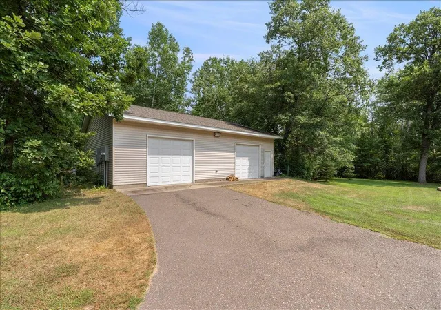2nd image of 13682 Oak Hollow Rd, Brainerd, MN 56401 | MLS# 7116636