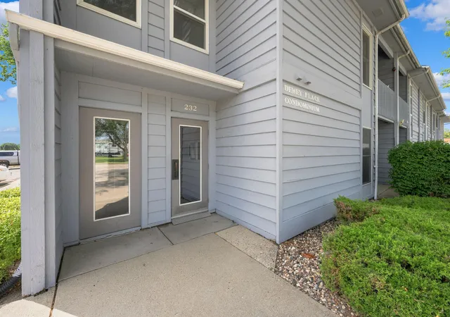 Photo 3 of Single family home for sale at 232 S Dewey St #101, Fairmont, MN 56031 | MLS# 7116671 | Listing updated on 2026-08-27
