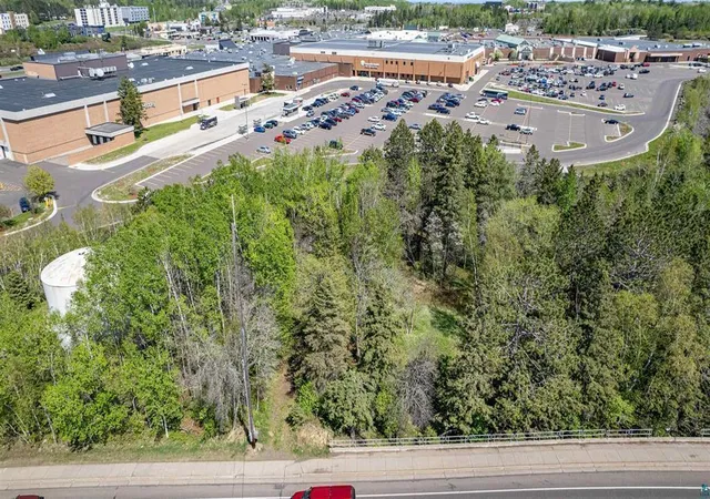 4th image of 4716 Decker Rd, Duluth, MN 55811 | MLS# 7116675