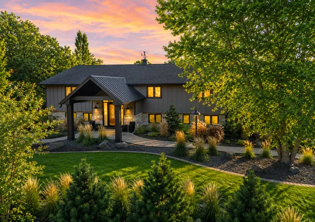 1st image of 503 24th St Sw, Austin, MN 55912 | MLS# 7116705