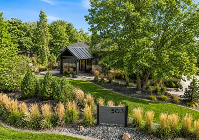 Photo 3 of Mansion for sale at 503 24th Street Sw, Austin, MN 55912 | MLS# 7116705 | Listing updated on 2026-09-01