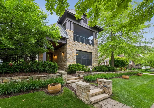 1st image of 2224 Portico Grn, Wayzata, MN 55391 | MLS# 7116721