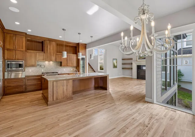 Photo 3 of Single family home for sale at 2224 Portico Green, Wayzata, MN 55391 | MLS# 7116721 | Listing updated on 2026-10-22