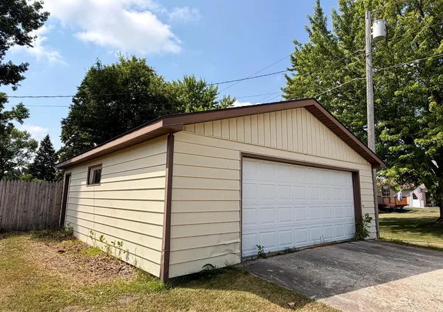 Photo 24 of Single family home for sale at 702 Champagne Ave Sw, Red Lake Falls, MN 56750 | MLS# 7116744 | Listing updated on 2026-07-31