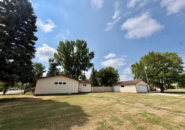 Photo 2 of Single family home for sale at 702 Champagne Ave Sw, Red Lake Falls, MN 56750 | MLS# 7116744 | Listing updated on 2026-07-31
