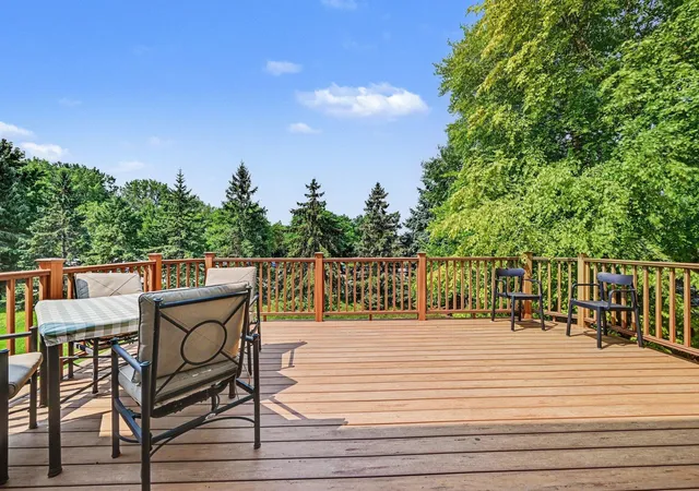 Photo 5 of Sale Pending at 12320 Windsor Ct, Burnsville, MN 55337 | MLS# 7116787 | Listing updated on 2026-08-16