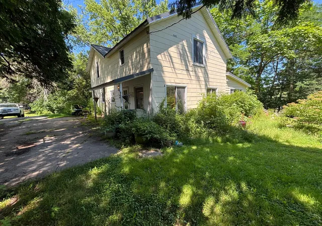 Photo 2 of Sale Pending at 505 Ridge Rd S, Preston, MN 55965 | MLS# 7116793 | Listing updated on 2026-09-19