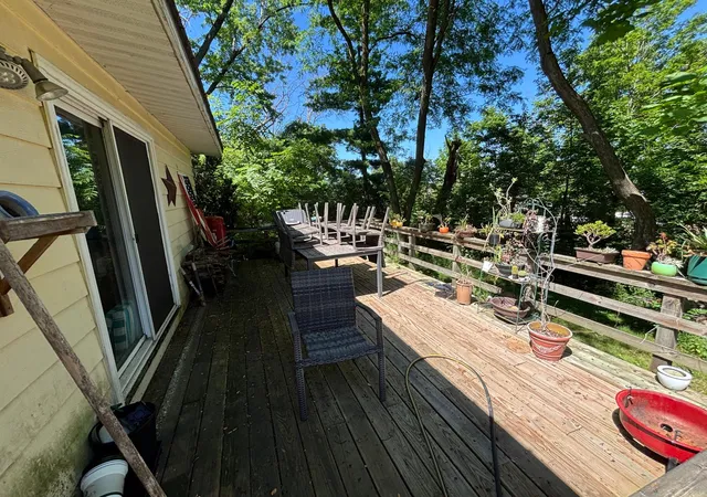 Photo 3 of Sale Pending at 505 Ridge Rd S, Preston, MN 55965 | MLS# 7116793 | Listing updated on 2026-09-19