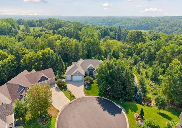 Photo 2 of Single family home for sale at 1360 Grace Dr, Saint Paul, MN 55123 | MLS# 7116839 | Listing updated on 2026-08-11