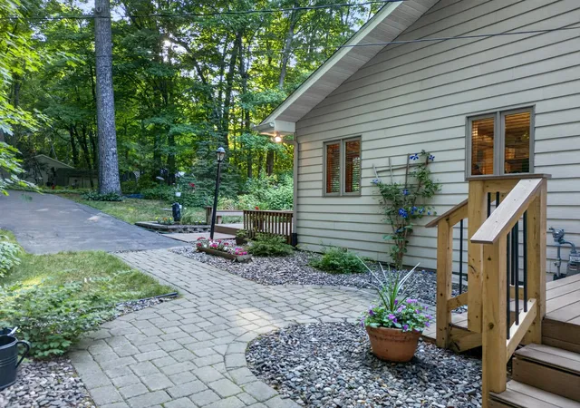 Photo 4 of Single family home for sale at 22177 Ministers Point Rd, Deerwood, MN 56444 | MLS# 7116869 | Listing updated on 2026-10-07