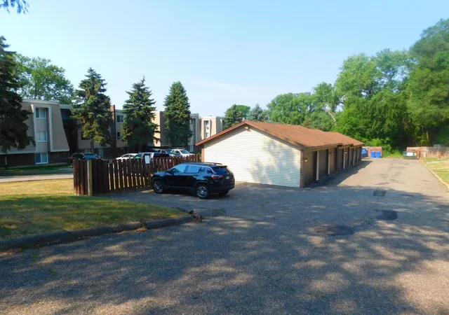 Photo 3 of Single family home for sale at 1477 Arkwright St #C, Saint Paul, MN 55130 | MLS# 7116872 | Listing updated on 2026-08-20