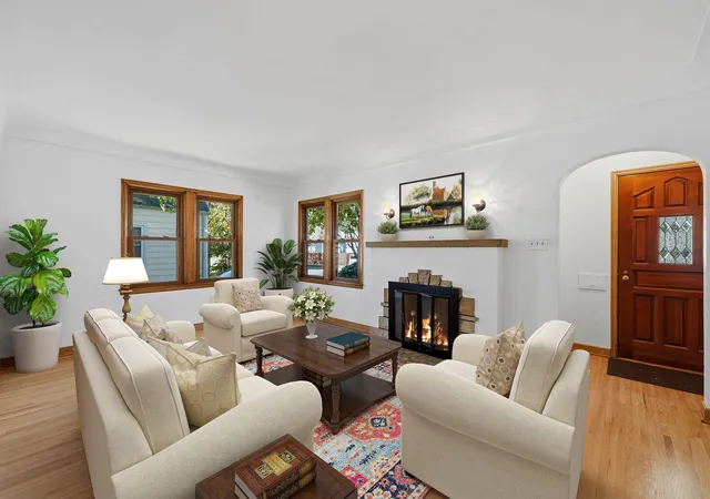 Photo 3 of Single family home for sale at 1200 Idaho Ave W, Saint Paul, MN 55108 | MLS# 7116874 | Listing updated on 2026-10-09