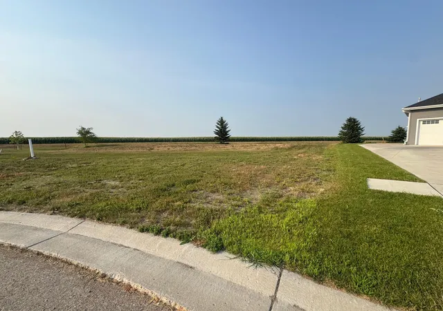2nd image of 526 8th St N, Casselton, ND 58012 | MLS# 7116891