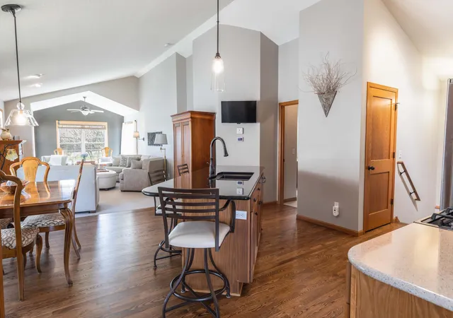 1st image of 6161 Boulder Ridge Dr, Rockford, MN 55373 | MLS# 7116920