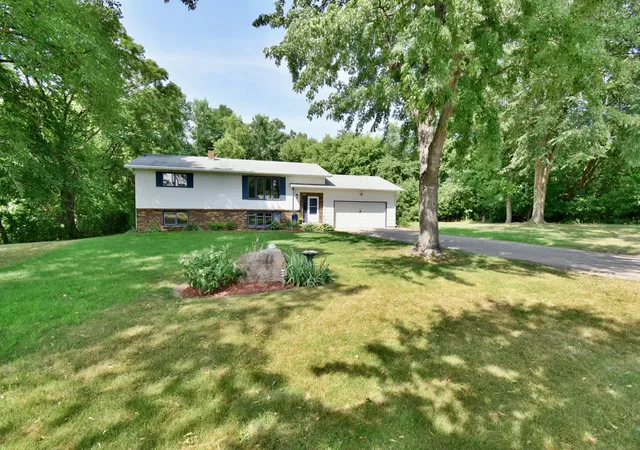 2nd image of 1211 County Road 2 S, Saint Stephen, MN 56375 | MLS# 7116963