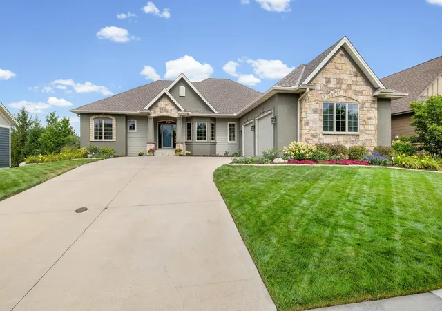 Photo 3 of Sale Pending at 11030 Sweetwater Path, Saint Paul, MN 55129 | MLS# 7116976 | Listing updated on 2026-10-01