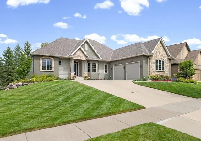Photo 3 of Sale Pending at 11030 Sweetwater Path, Saint Paul, MN 55129 | MLS# 7116976 | Listing updated on 2026-10-01
