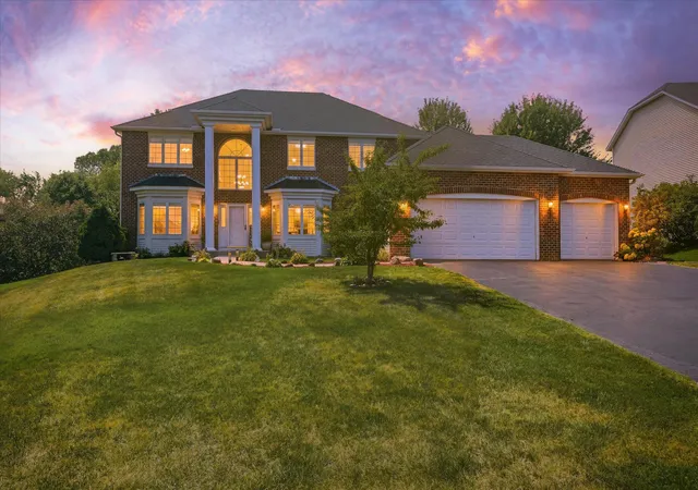 2nd image of 6262 Hedgecroft Ave S, Cottage Grove, MN 55016 | MLS# 7116986