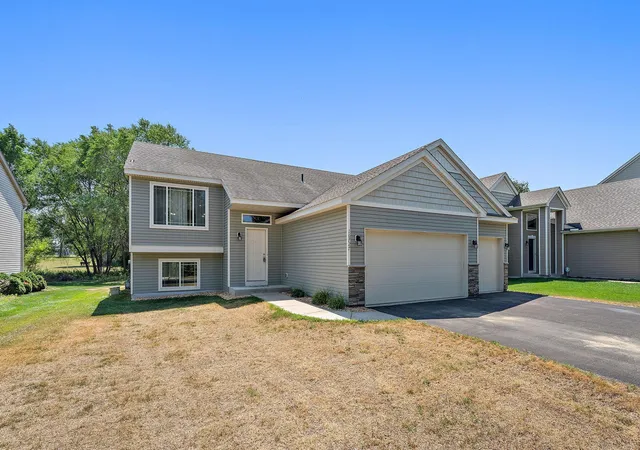 2nd image of 16727 72nd St Ne, Elk River, MN 55330 | MLS# 7116990