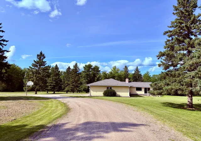 Photo 3 of Single family home for sale at 59366 330th Street, Warroad, MN 56763 | MLS# 7116997 | Listing updated on 2026-08-20