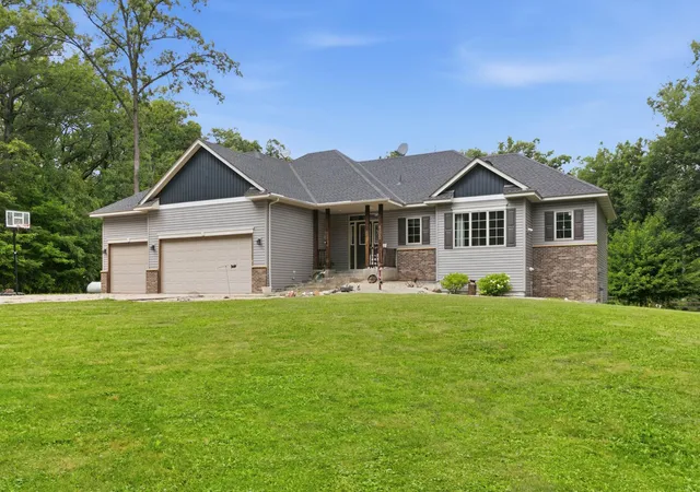 Photo 1 of Single family home for sale at 6359 301st Avenue Ne, North Branch, MN 55056 | MLS# 7116999 | Listing updated on 2026-08-26