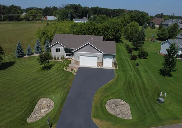 3rd image of 24456 140Th Ct, Zimmerman, MN 55398 | MLS# 7117012