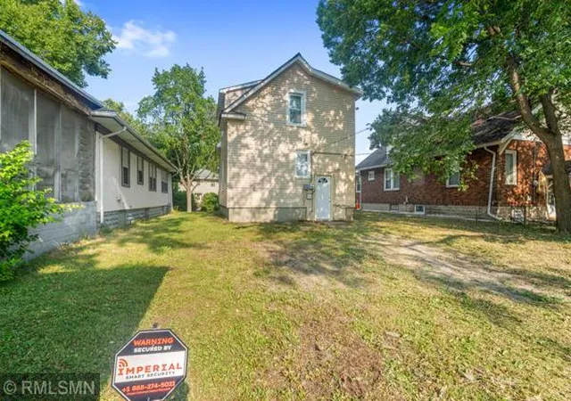 Photo 3 of Single family home for sale at 3251 Newton Ave N, Minneapolis, MN 55412 | MLS# 7117013 | Listing updated on 2026-08-28